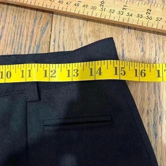 Trouser Michèle that’s fashion size 12 in us, black. - Picture 4 of 5